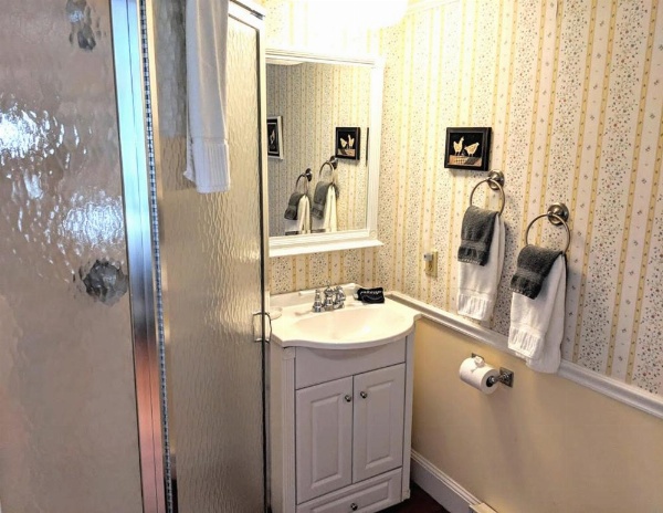 Elms of Camden image 14