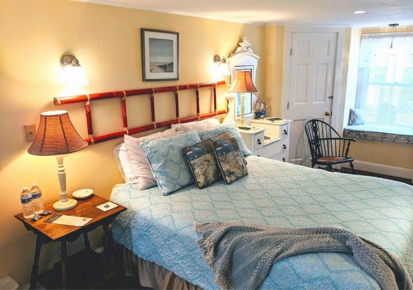 Elms of Camden image 15