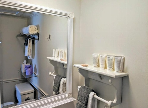 Elms of Camden image 27